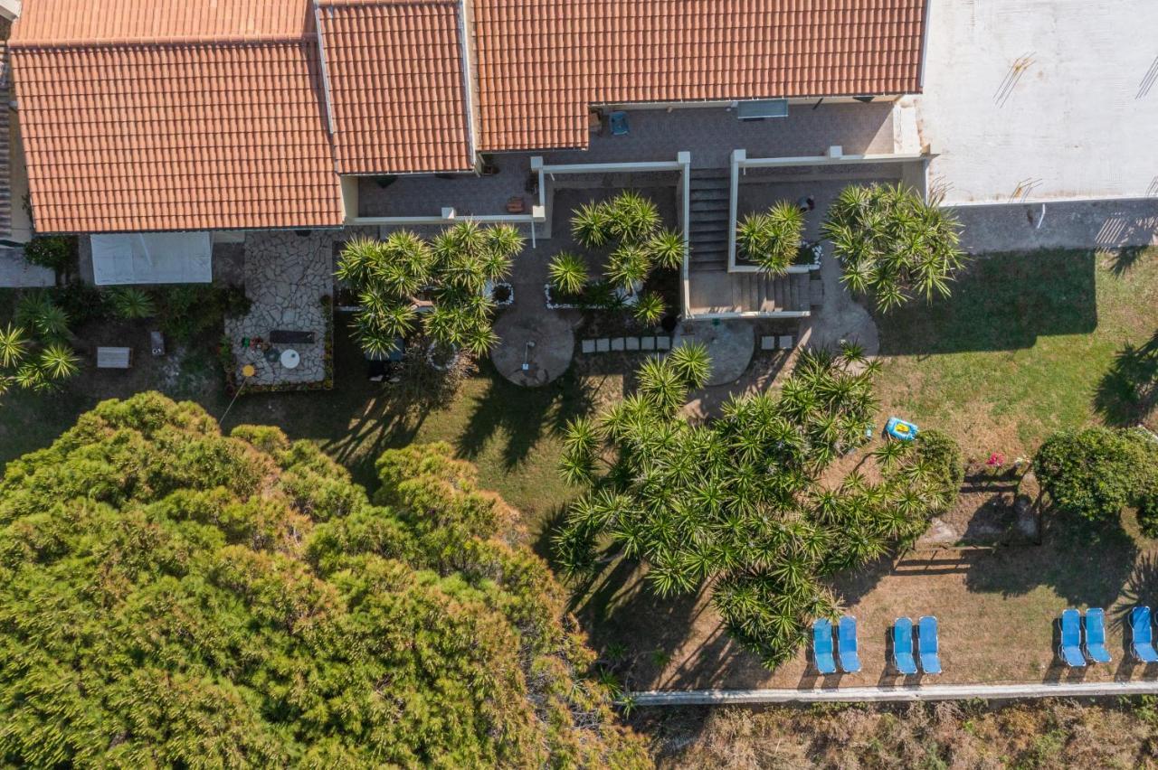 Lazaris Apartments Almiros Beach Eksteriør bilde